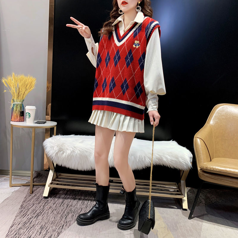 سترات حمراء متماسكة للنساء صدر - مراجعة Winter Clothing Trends For Women وسعره
