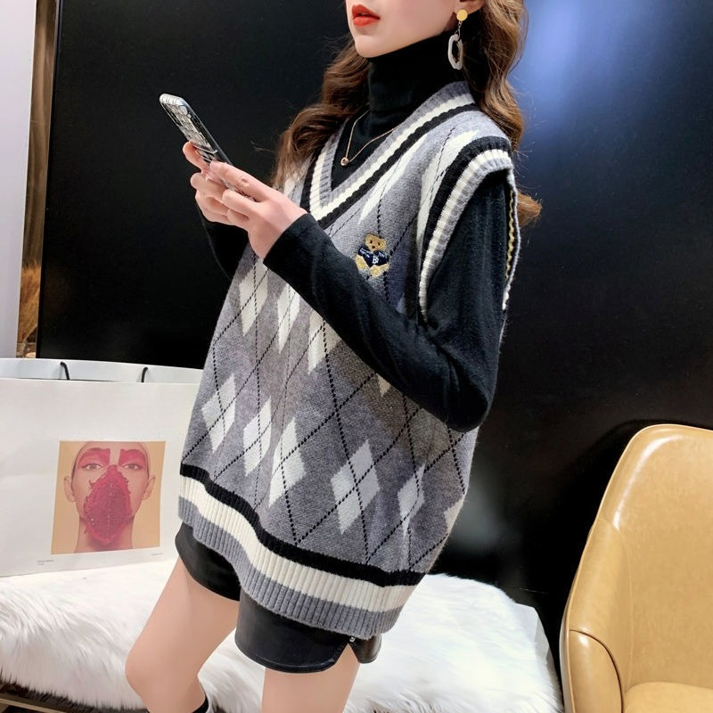 سترات حمراء متماسكة للنساء صدر - مراجعة Winter Clothing Trends For Women وسعره