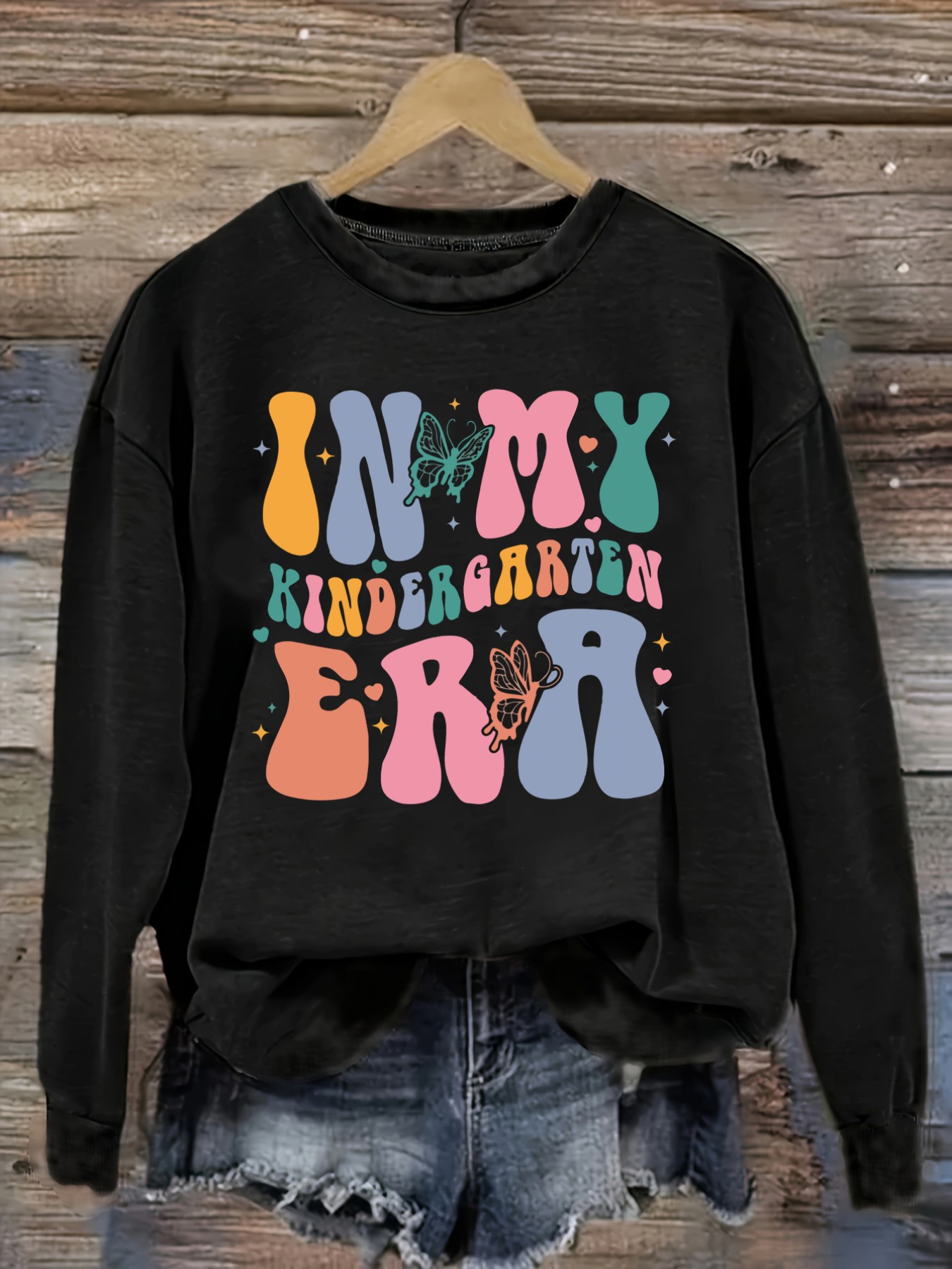 تي شيرت نسائي كاجوال بأكمام طو - مراجعة Winter Clothing Kindergarten وسعره